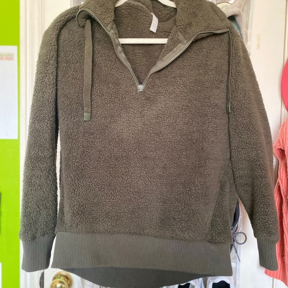 COPY - OBO! Like New Athleta Sherpa Quarter Zip - Picture 1 of 6